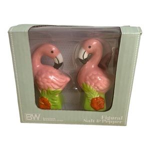 NIB Pink Flamingo Figural Novelty Salt and Pepper Shakers Boston Warehouse